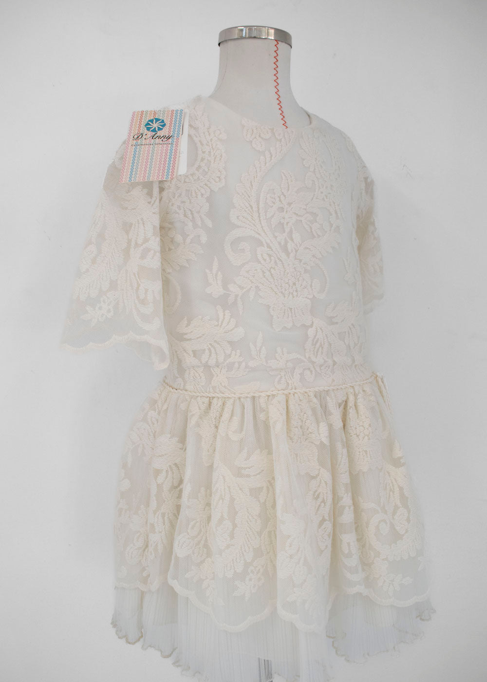 Vestido español corto.