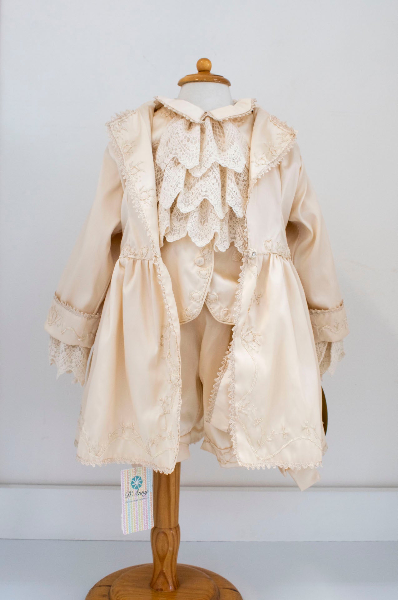Traje bautizo Dante