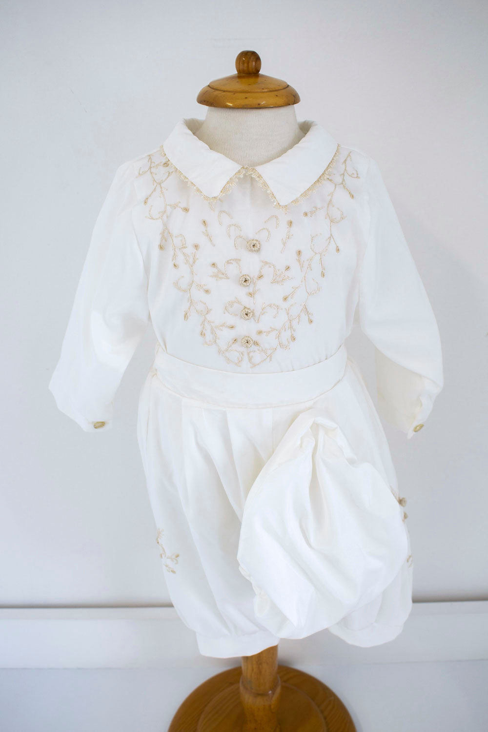 Traje bautizo Saúl